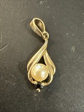 Ancien Pendentif Médaille Plaquer Or Breloque Art Déco nouveau perle 