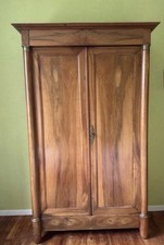 Armoire Restauration en noyer