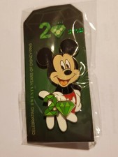 20 Years Disney Pin Trading Event Welcome Gift Mickey Mouse Pin
