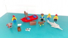 Lot Lego ancien pirates figurines canon bateau singe requin coffre drapeau
