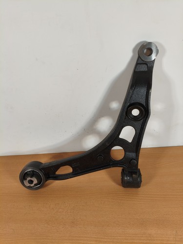 Triangle suspension avant - triangle,
