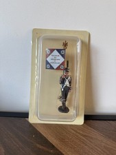 Hachette Soldat de plomb porte