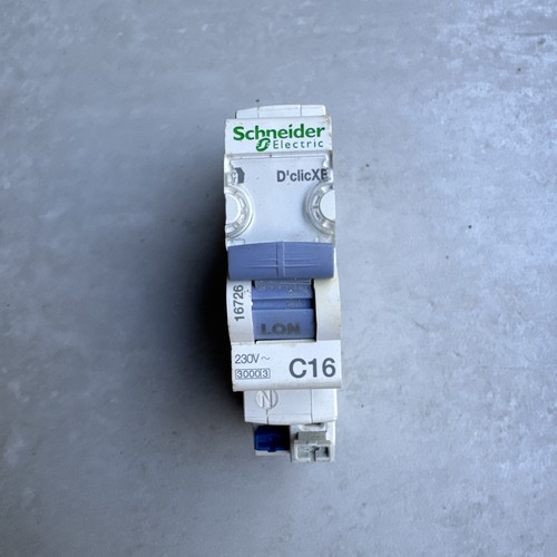 Disjoncteur 16a c16 clic - disjoncteur,