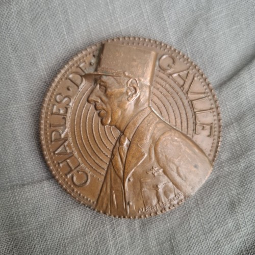 Charles gaulle médaille - de,
