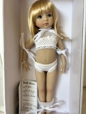 Poupée de collection Little