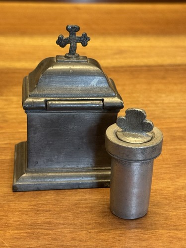 Nécessaire
