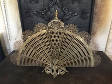 Splendide Pare-feu Eventail de cheminée Napoléon Ill en bronze et laiton