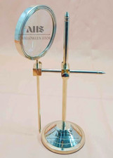 Loupe en laiton fonctionnelle avec support réglable