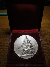 MEDAILLE BRONZE ARGENTE GRAVEUR COUDRAY . 1956 . CHAMBRE CONSTRUCTEUR D'USINE .