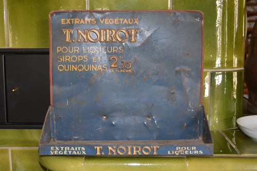 Ancien présentoir tôle - en,