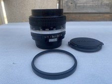 —-NIKON-NIKKOR 50mm 1.4 OBJECTIF CAMERA ARGENTIQUE—-