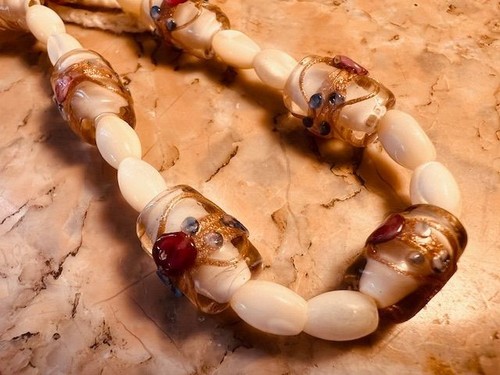 Collier ancien nacre verre