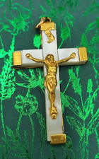 Bijou Pendentif Croix religieuse avec Christ