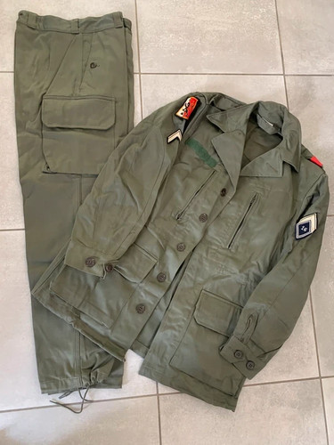 Tenue militaire veste - , et