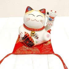 Tirelire chat chanceux