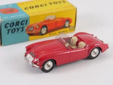 Corgi Toys n° 302 MGA Sports car peu sortie en boite  1/43