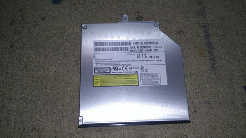 Graveur 841 toshiba tecra - uj-841,