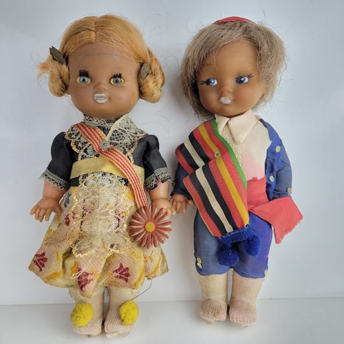 Couple poupées tenue - couple,