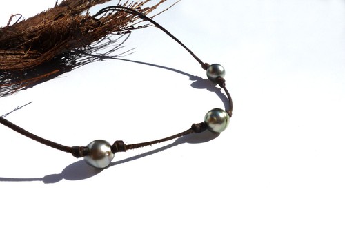Perles tahiti sur cuir - perles,