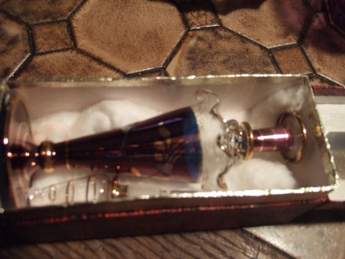Ancienne carafe pour parfum - ancienne,