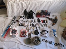 GROS LOT STAR WARS : FIGURINES, VAISSEAUX, MASQUES, ACCESSOIRES