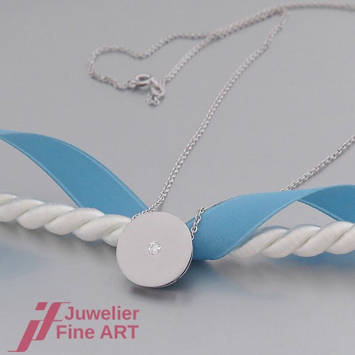 Collier chaîne avec - /,