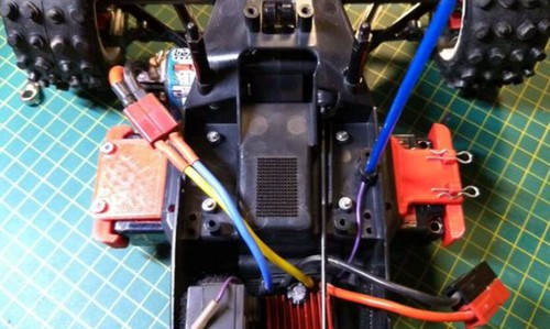 Support boîtier batterie lipo - support,