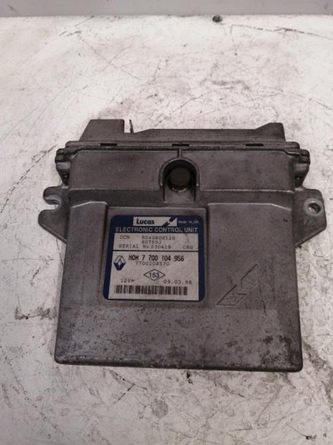 Calculateur moteur renault - moteur,