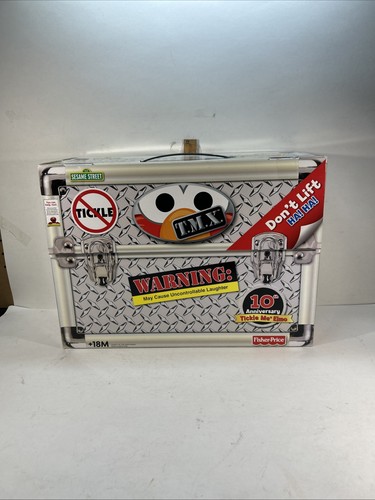 2006 fisher price tickle - 2006, me