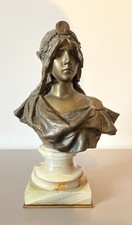 sculpture Emmanuel Villanis