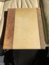 Livre très ancien sur la chasse