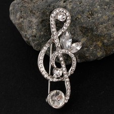 Broche en cristal strass, note