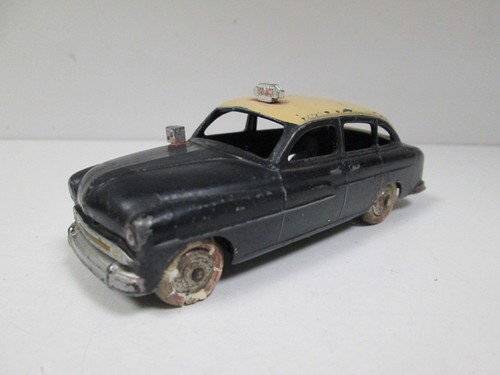 Ford vedette taxi par dinky - ford,