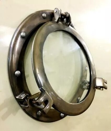 Ancienne fenêtre hublot en - ancienne,