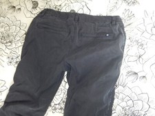 Chino homme "Bonobo" taille 34 liserés sur cotés, bon état