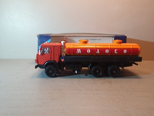 Camion citerne kamaz - camion, 53212