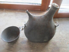 petit modèle de  gourde d' 1 litre et son quart français WW1