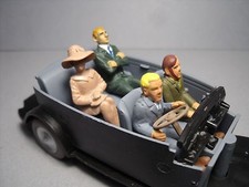 FIGURINES 1/43  SET 350  LA