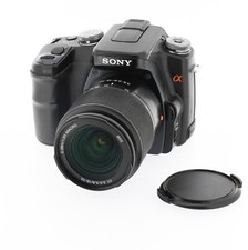 Sony Alpha 100 (DSLR-A100) avec Sony DT 3.5-5.6 / 18-70 mm numéro 1936052