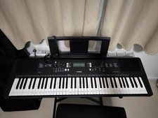 Yamaha PSR-EW310 Deluxe Bundle