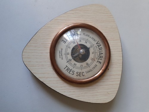 Baromètre anéroïde vintage