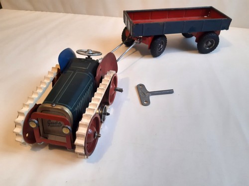 Vintage gescha tractor - vintage,