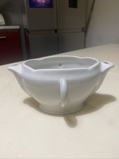 Ancienne saucière blanche