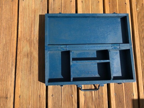 Ancienne caisse outils vide - ancienne,