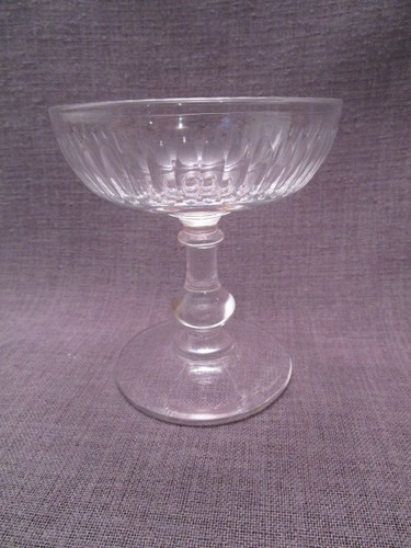 Coupe champagne ancienne - champagne, en