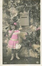 CP JOYEUX ANNIVERSAIRE FILLETTE ET CARTES POSTALES PRES BOITE A LETTRES - 40348