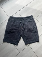 Short ZARA Taille  34 = Taille 44 FR noir-Gris