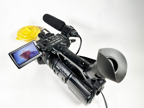 Sony hvr z5u camcorder - sony, digital