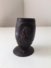 Ancienne noix gravée