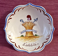 TRES JOLI VIDE POCHE